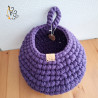 Panier à suspendre, en trapilho. Fait main au crochet.