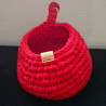 Panier suspendu rouge en trapilho