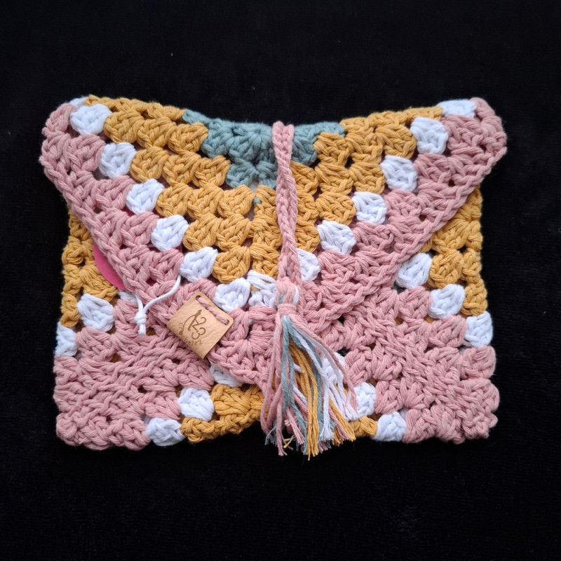 Pochette en fil coton pour livre de poche