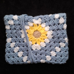 Pochette pour livre de poche.
