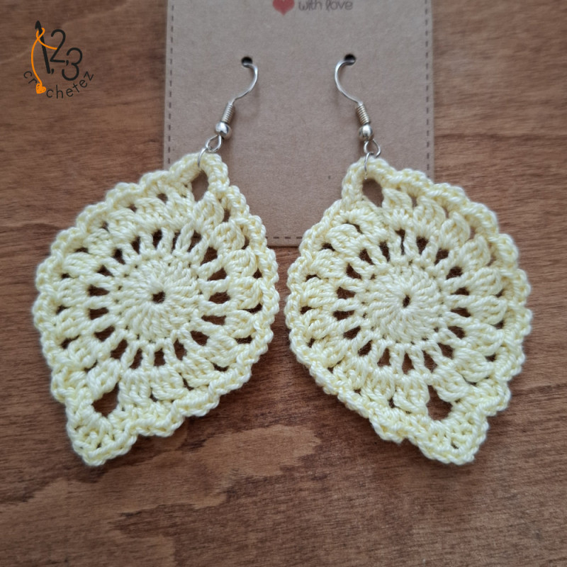 Découvrez les boucles d'oreilles au crochet, à porter toute l'année.