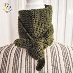 L'écharpe "scarf", l'accessoire indispensable pour rester au chaud l'hiver.