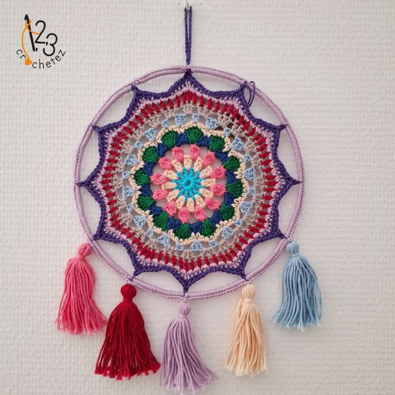 L'attrape-rêves, fait main au crochet. Décoration bohème et poétique.
